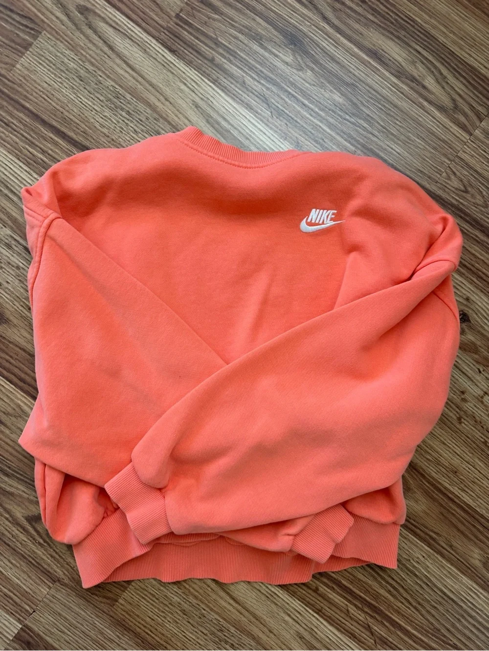 Girls Nike Coral Crop Sweatshirt